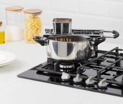 Navaris Handige Spätzlerasp Van Rvs - Spätzle Maker - Rasp Om Spaetzle Mee Te Maken - Met Comfortabele Handgreep - Vaatwasserbestendig -Aanbiedingen Frothwerk Winkel 1200x1022 1