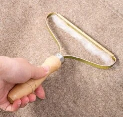 Merkloos PRO Pluizenverwijderaar -Kledingontpluizer - Ontpluizer -Draagbare Lint Remover - Verwijdert Pluisjes - Voor Tapijt - Wollen Kleding - Makkelijk Mee Te Nemen