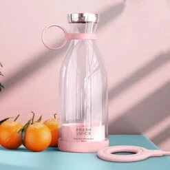 Merkloos Oplaadbare Blender - Blender To Go - Draagbare Blender - Shakebeker Met Mixer - Shaker - Shake Beker - Shakes - Mini Blender - Smootie Maker - Smoothie Mixer - Portable - Draadloos -Aanbiedingen Frothwerk Winkel 1200x1200 326