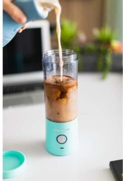 Blendjet 2 - Portable Blender - Blender To Go - Draadloze Blender - Draagbare Blender - Smoothie Maker - USB-C Oplaadbaar - 475 ML - Mint -Aanbiedingen Frothwerk Winkel 822x1200