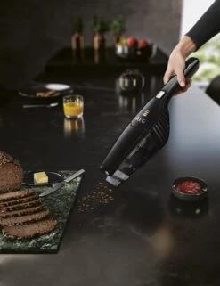 AEG CX7-1-30EB - Steelstofzuiger -Aanbiedingen Frothwerk Winkel 923x1200 2