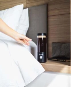 Blendjet 2 - Portable Blender - Blender To Go - Draadloze Blender - Draagbare Blender - Smoothie Maker - USB-C Oplaadbaar - 475 ML - Zwart -Aanbiedingen Frothwerk Winkel 986x1200